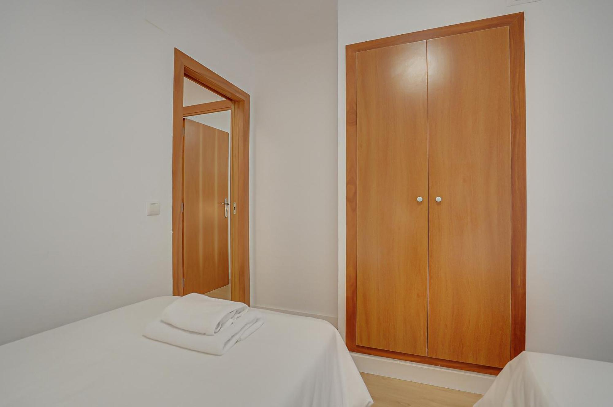 Hostal Y Apartamento Moli De Mar Льорет-де-Мар Екстер'єр фото