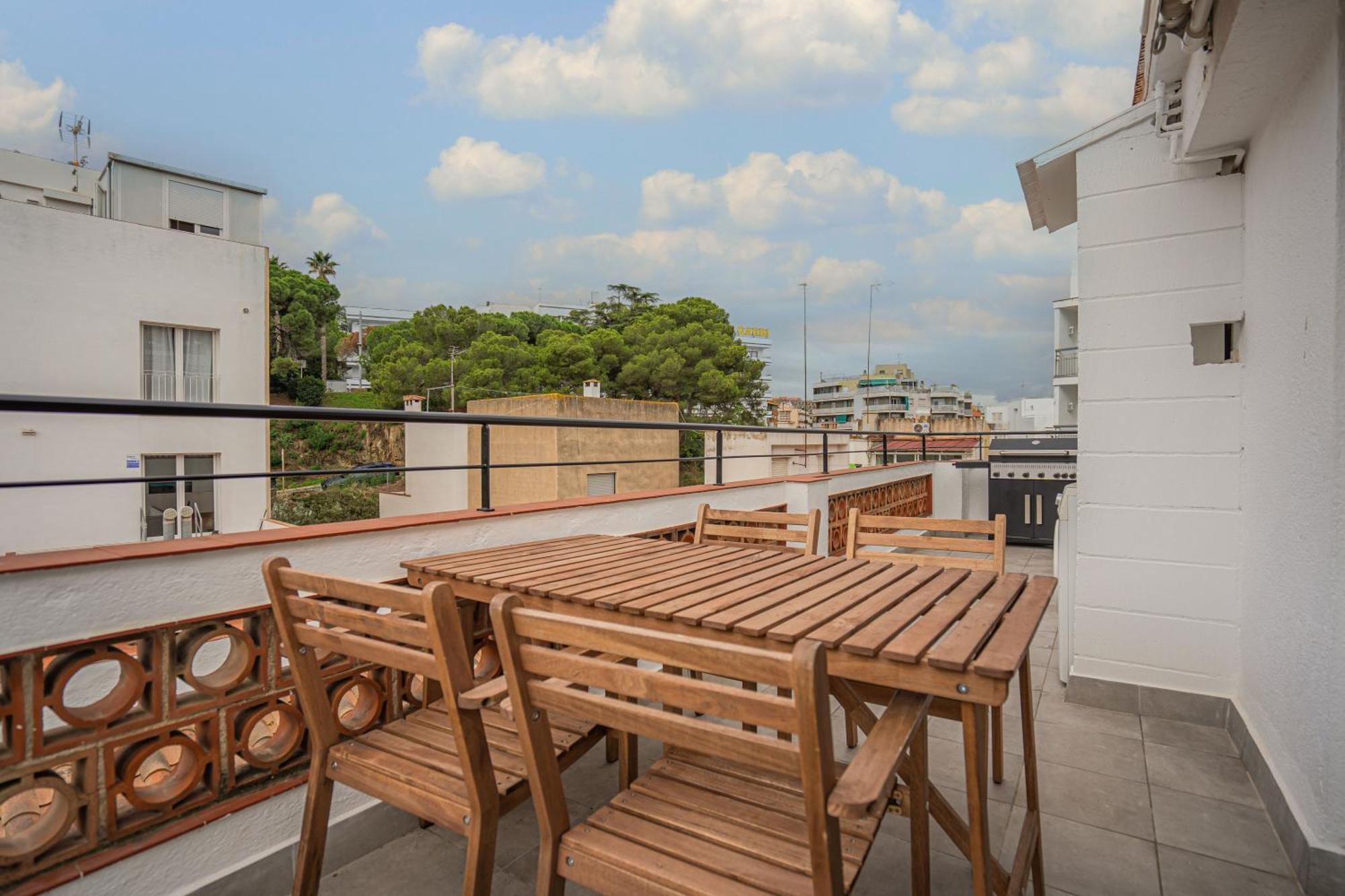 Hostal Y Apartamento Moli De Mar Льорет-де-Мар Екстер'єр фото