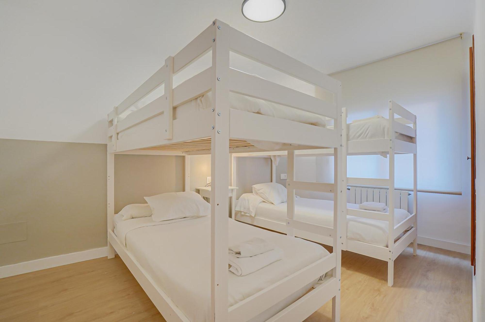 Hostal Y Apartamento Moli De Mar Льорет-де-Мар Екстер'єр фото